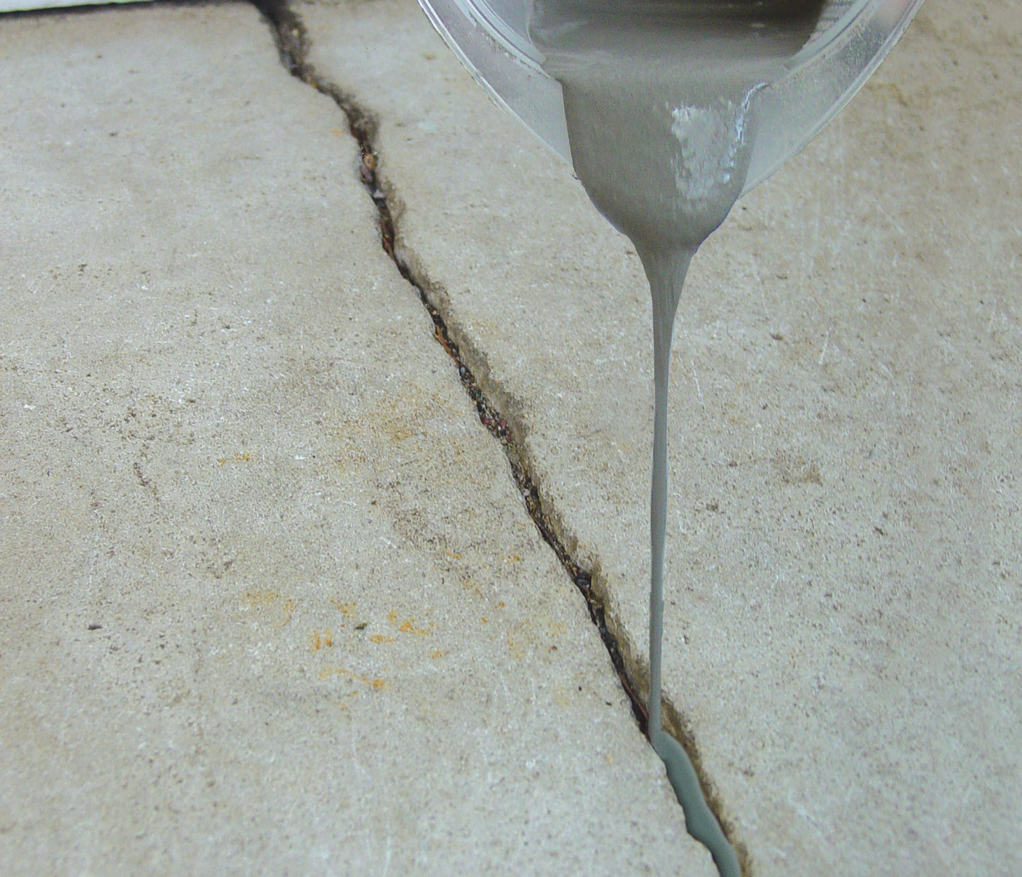 Rust-Oleum EpoxyShield® Fine Crack Repair Mortar